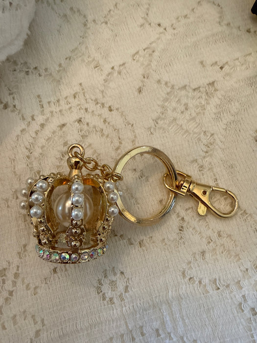 Gold tone crown keychain